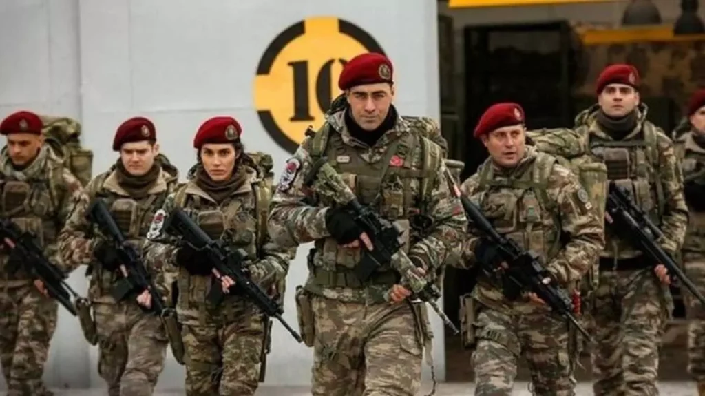 Savaşçı Dizisi: Bordo Berelilerin Nefes Kesen Hikayesi, Konusu ve Oyuncuları