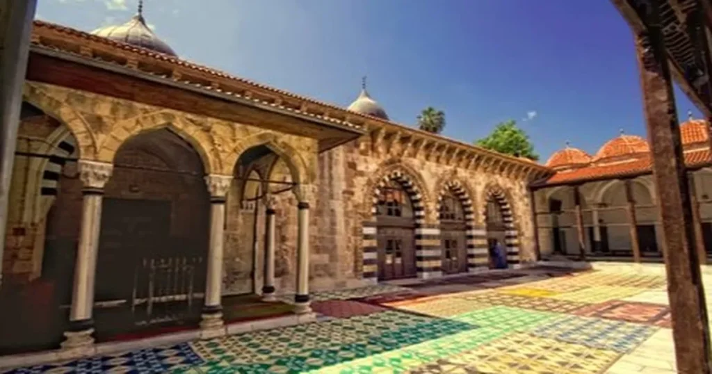 Adana Ulu Camii Nerede, Nasıl Gidilir? Tarihin ve Mimarinin Buluştuğu Eşsiz Yapı