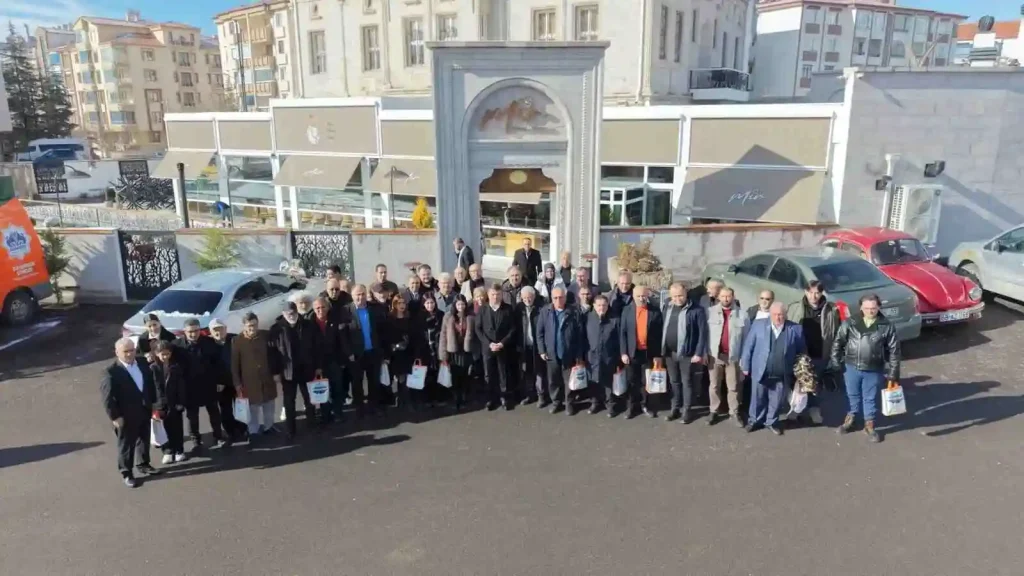 Başkan Dinçer Gazetecilerle Buluştu: "Basın Şehrin Gelişimini Yansıtır"