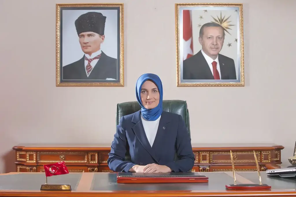 Kübra Güran Yiğitbaşı: Afyonkarahisar Valisi Kimdir?
