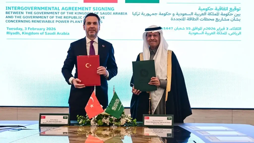 Türkiye ve Suudi Arabistan'dan 2 Milyar Dolarlık Enerji İmzası