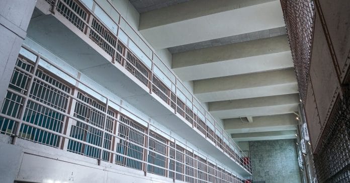 12. Yargı Paketi İnfaz Düzenlemesi: Kimleri Kapsıyor, Ne Getiriyor?