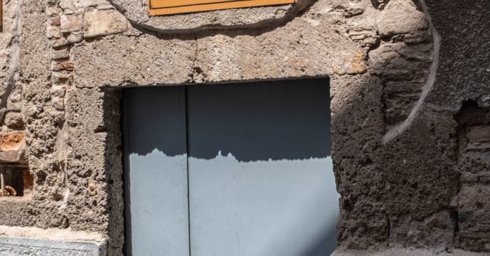 ABD Sinagog Saldırısı: Silahlı Saldırgan Öldürüldü