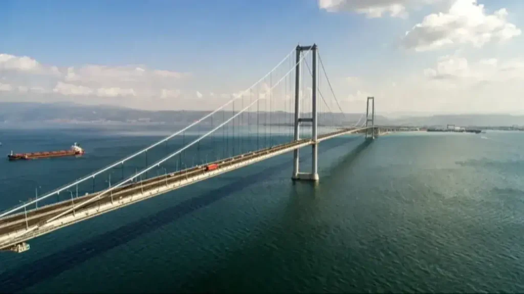Bayramda Köprü ve Otoyollar Ücretsiz mi 2026? Resmi Karar Çıktı