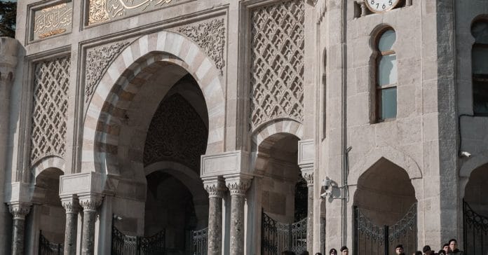 Columbia Fransa Olayları: Üniversite Eylemlerinin Derin Analizi