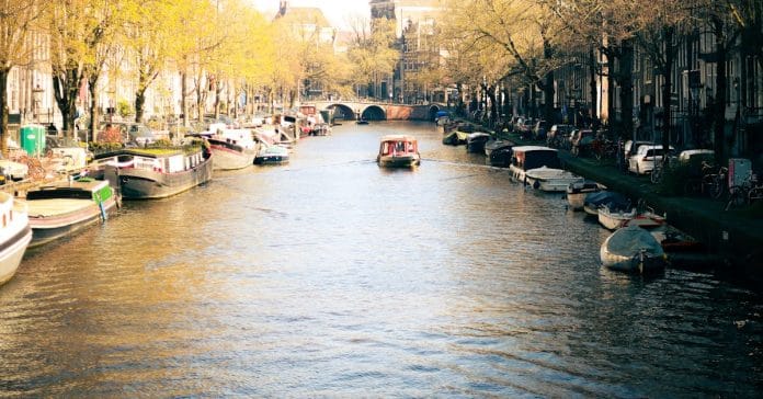 Hollanda Rehberi 2024: Yaşam, İş İmkanları ve Bilinmeyenler