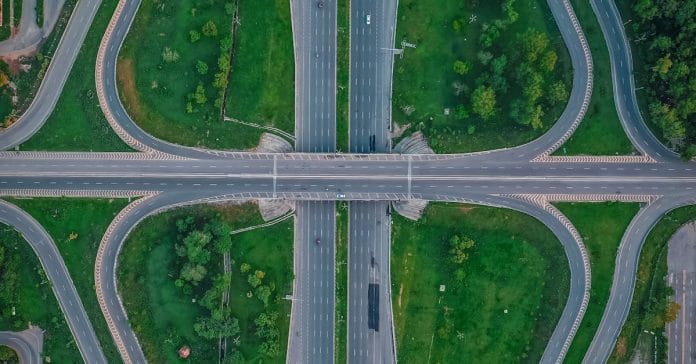 İller Arası Radar Rehberi: Ortalama Hız Koridoru Nasıl Çalışır?