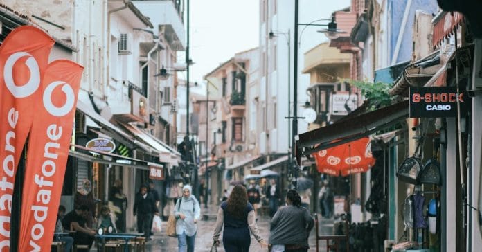 Islak Mendil Uyarısı: 6 Can Kaybı, Uzmanlar Bakteri Riskine Dikkat Çekti