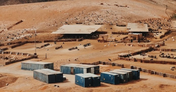 İsrail'in Lübnan İşgali Derinleşiyor: 18 Yeni Üs ve Fosfor Bombası