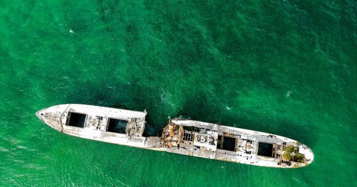 Karadeniz’de Tanker Patlaması: İnsansız Deniz Araçları Tehdidi