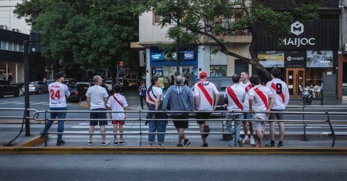 APP Plaka Sahte Mi? Paniğe Gerek Yok: Doğru Bilinen Yanlışlar