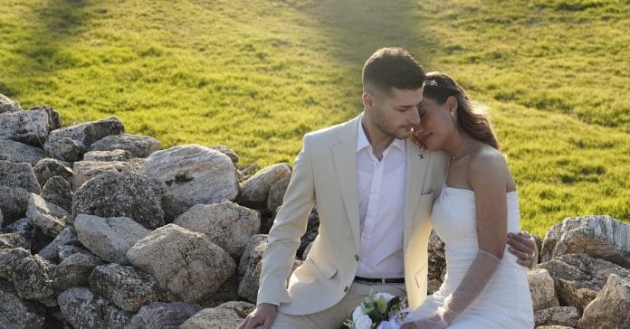 Mert Yazıcıoğlu Zeynep Artukmaç Aşkı: Magazinde Yeni Bir Sayfa