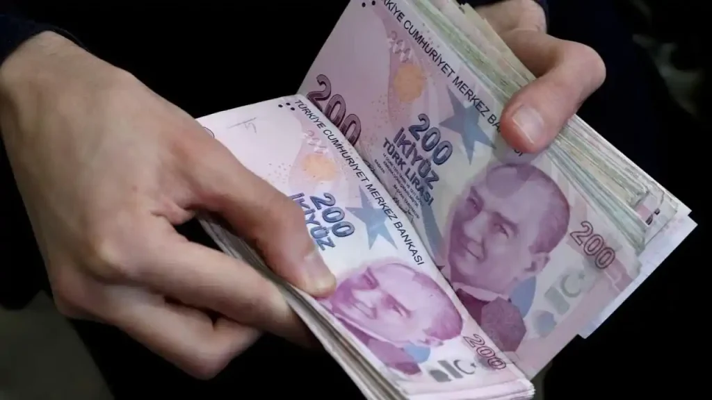 Yaşlılık Aylığı Nedir? Kimler, Nasıl ve Ne Zaman Alabilir?