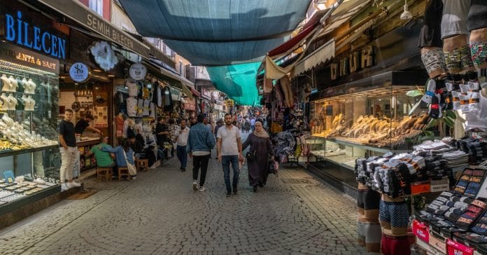 Tebriz Gezi Rehberi: Tarihi, Kültürü ve Bilinmeyenleri ile Tebriz