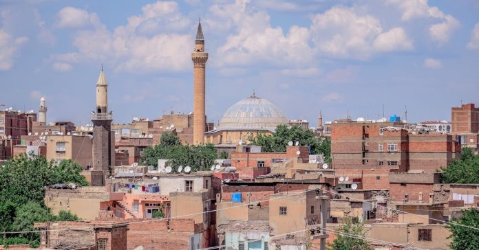 Diyarbakır: Tarih, Kültür ve Güncel Gelişmeler Rehberi