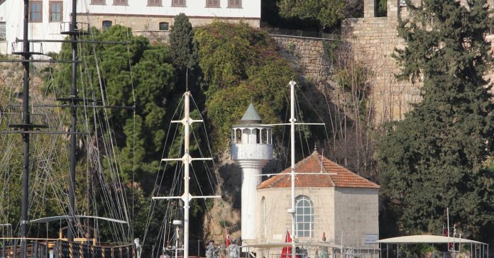 Erdoğan'dan Antalya'dan Dünya'ya Diplomatik Mesajlar