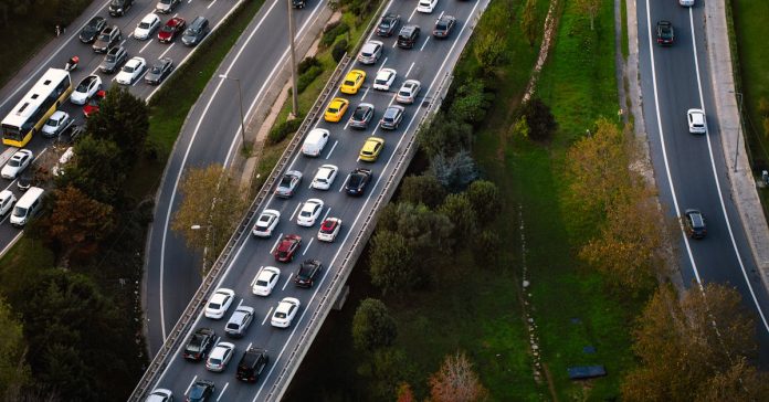 İstanbul'da Yüzlerce Araç Görüntülendi: Teknoloji Nerede Kullanılıyor?