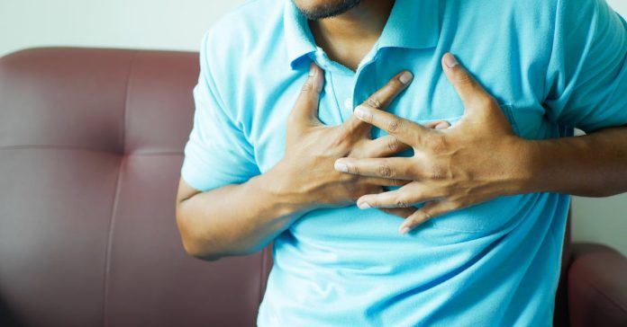 Kalp Krizi Sinyalleri: Göz Ardı Edilmemesi Gereken Belirtiler