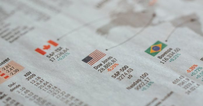 New York Borsası Düşüşle Açıldı: Küresel Piyasalar Tedirgin