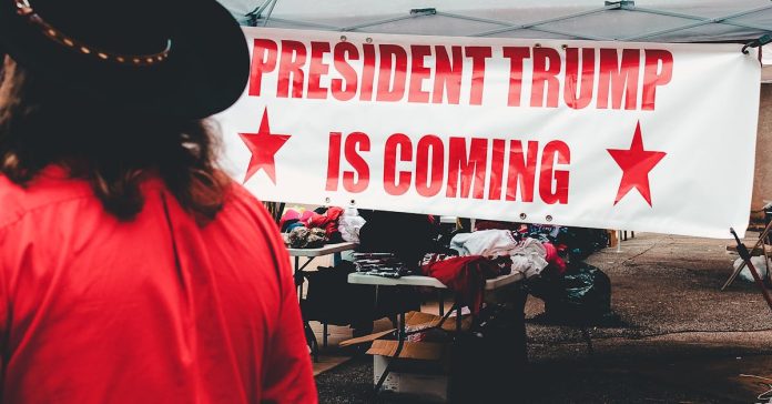 Trump'tan İran Açıklaması: Savaş Bitiyor mu?