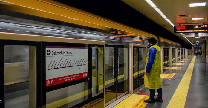 1 Mayıs'ta Metro Durakları Kapalı: İstanbul'da Ulaşım Krizi Kapıda