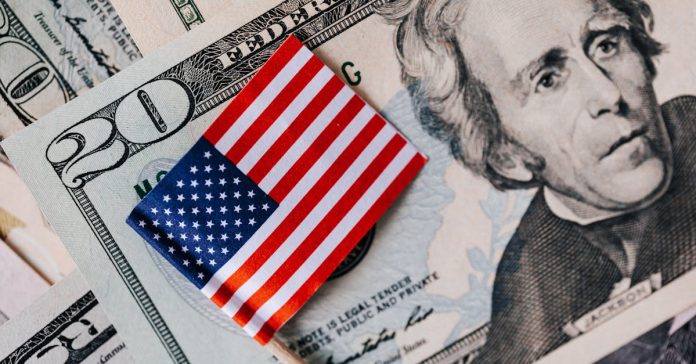 ABD İstihdam Verileri Piyasaları Salladı: Dolar ve Altın Ne Durumda?