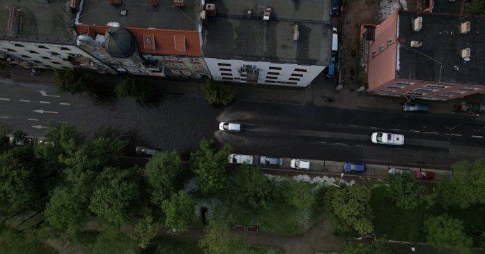 Edirne'de Sel Felaketi: Hayat Durdu, Caddeler Göl Oldu