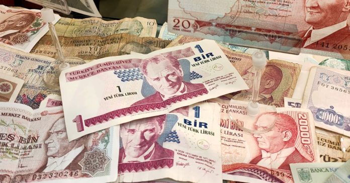 HSBC Uyardı: TL Baskısı Faiz Artışını Tetikleyebilir