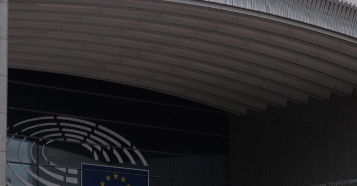 Jeopolitik Kriz, ECB'nin Faiz Politikalarını Sarsıyor