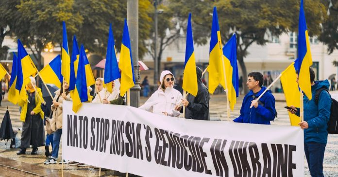 NATO Zirvesi Öncesi Kritik Toplantı: Türkiye'nin Rolü