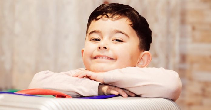Polisten Lösemili Minik Halime'ye Bayram Sürprizi