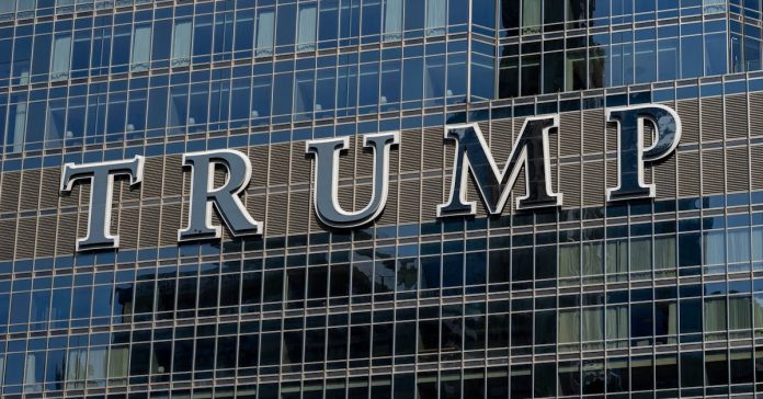 Trump'ın Çin Ziyareti: Ticaret Savaşları ve Liderlik Tartışmaları