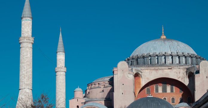 Türkiye-Suudi Arabistan Vize Muafiyeti: Seyahat Kolaylaşıyor