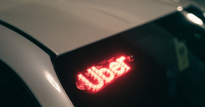 Uber'in Yeni Hamlesi: Getir ve Trendyol Gibi Şirketleri Hedef mi Alıyor?