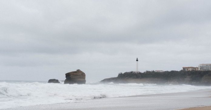 Biarritz: Fransa Rivierası'nın İncisi ve Türkiye'deki Popülerliği