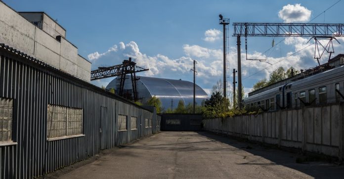 Çernobil Yakınında İHA Saldırısı: Nükleer Güvenlik Endişesi