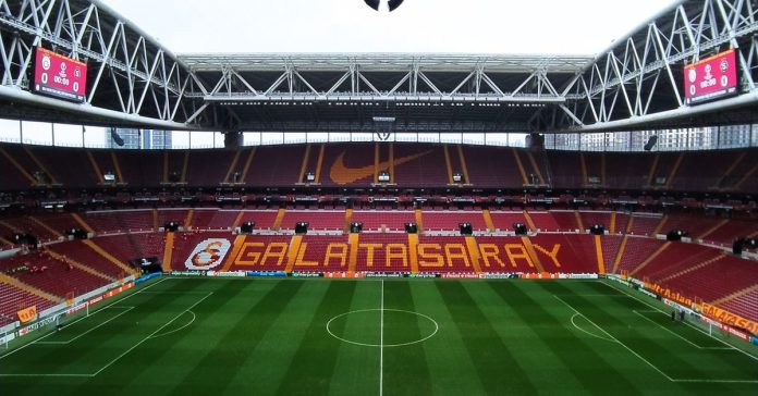 Dursun Özbek Kimdir? Galatasaray'ın Başkanı ve Kariyeri