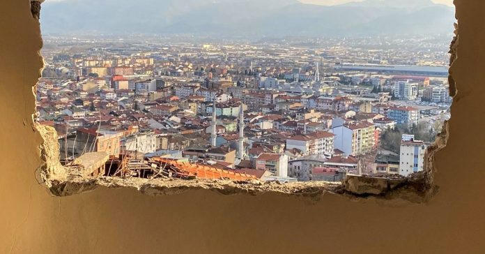 HAYAT 112'ye 500 Bin Kullanıcı: Dijital Dönüşüm Hızlanıyor