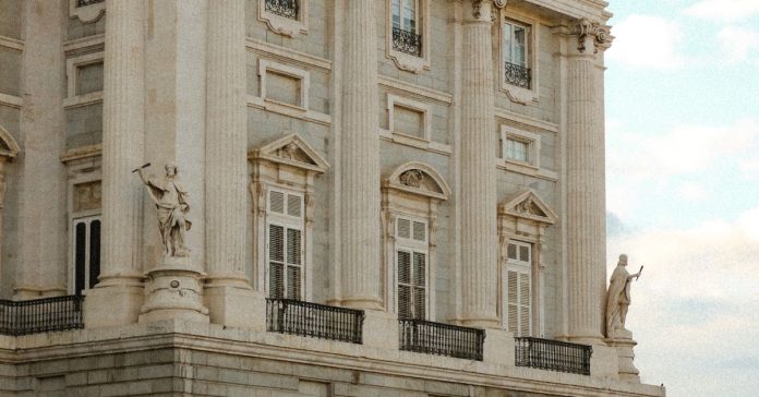 İspanya Başbakanı: Güncel Durum ve Tarihsel Perspektif