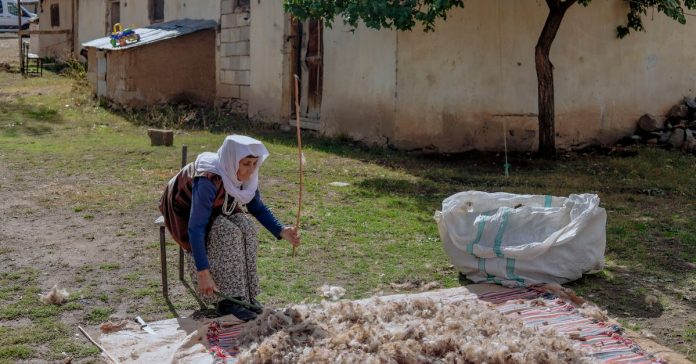 Jandarma'dan Tunceli'de Huzurevi Ziyareti