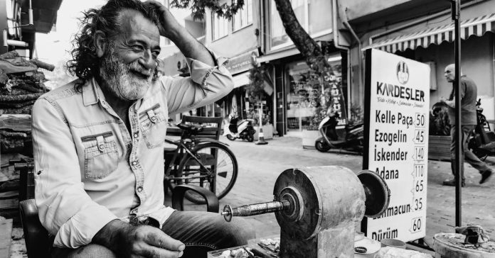 Kuralsız Sokaklar: Şaşırtan Duygusal Yolculuk