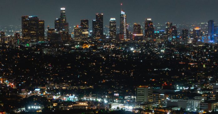 Los Angeles: Türkiye'nin Gündemindeki Işıltılı Şehir Rehberi