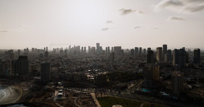 Tel Aviv: İsrail'in Kalbi ve Dünya Gündemindeki Yeri