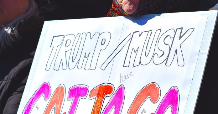 Trump'tan İran'a Anlaşma Çağrısı: Nükleer ve Hürmüz Gündemde