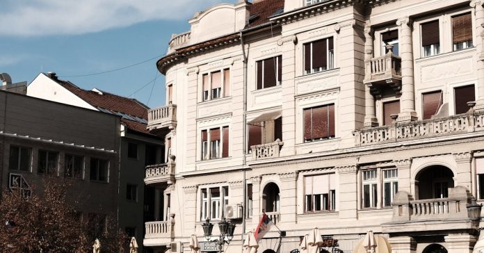 Uzak Şehir'den Veda: Düğün Kabusu ve Gözyaşları