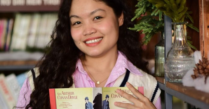Enola Holmes: Yeni Sezon, Oyuncular ve Gizemler
