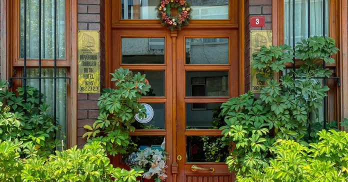 İstanbul'un Simgesi Rekor Fiyata Satışta: Turizmde Neler Oluyor?
